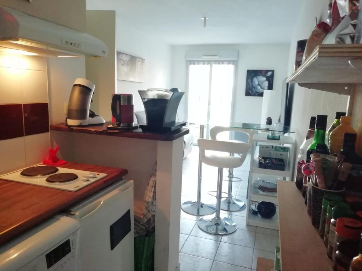 Appartement T2 En Residence Securisee Oloron-Sainte-Marie Exterior foto