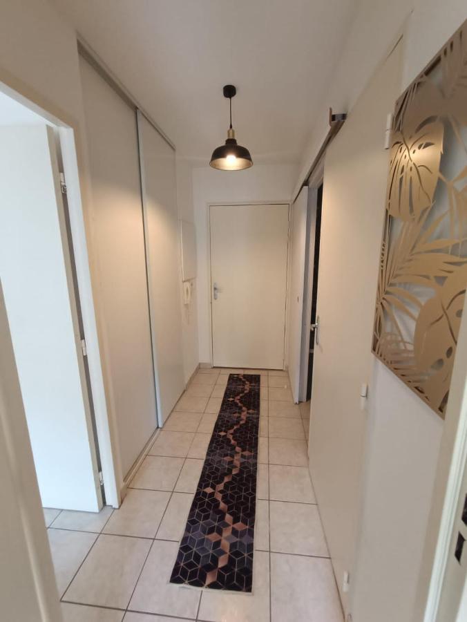 Appartement T2 En Residence Securisee Oloron-Sainte-Marie Exterior foto